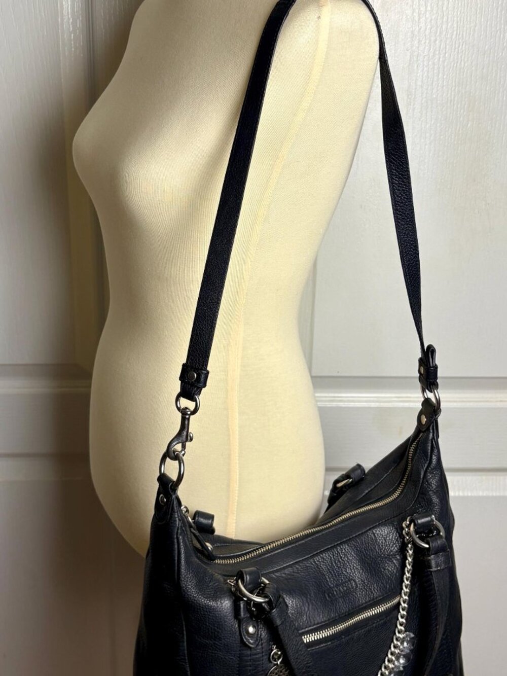 Coach Alexandra Bag in Black Pebble Leather with Chain - Picture 2 of 16